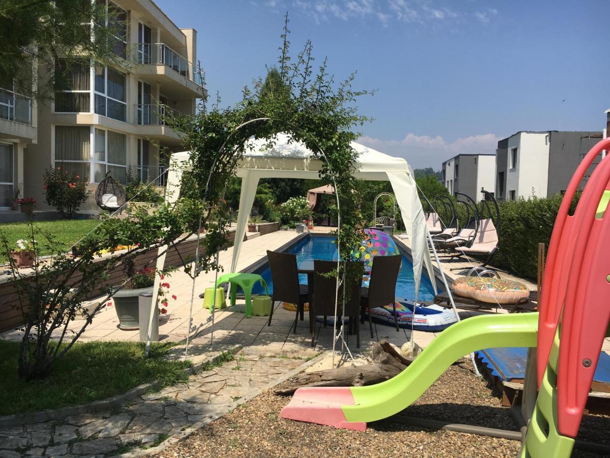 Sea Dream Rental Apartments Warna Zewnętrze zdjęcie