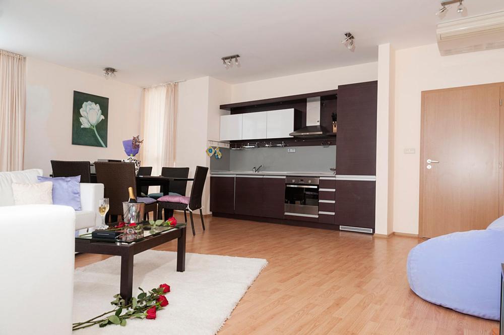 Sea Dream Rental Apartments Warna Zewnętrze zdjęcie